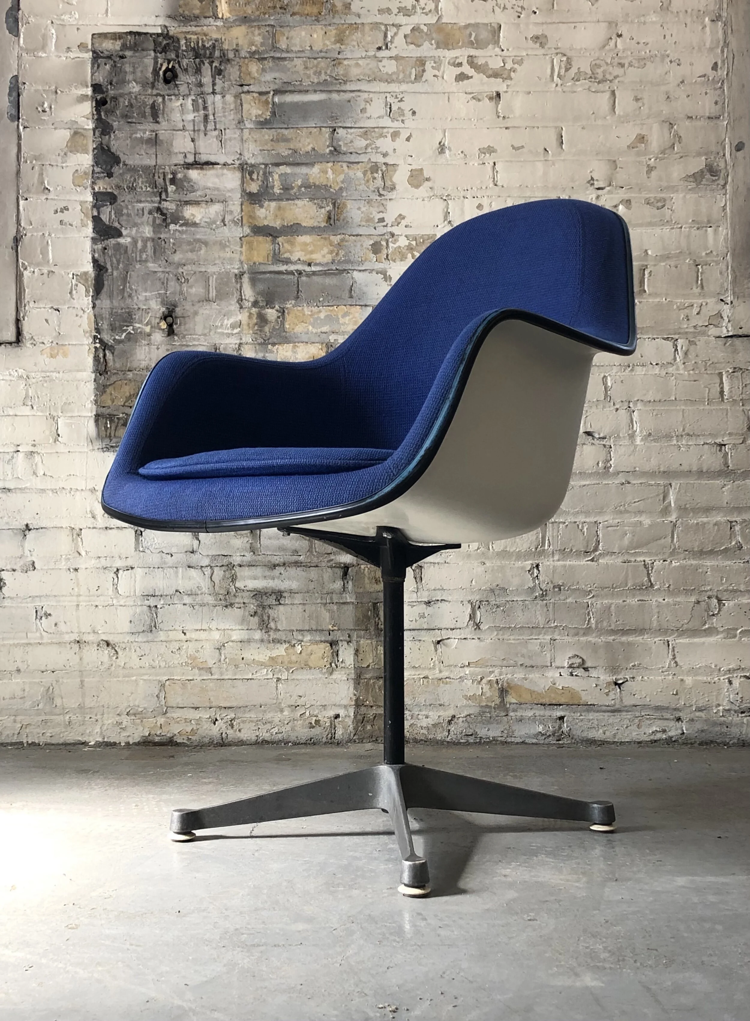 Eames+EA178+01.jpg?format=2500w